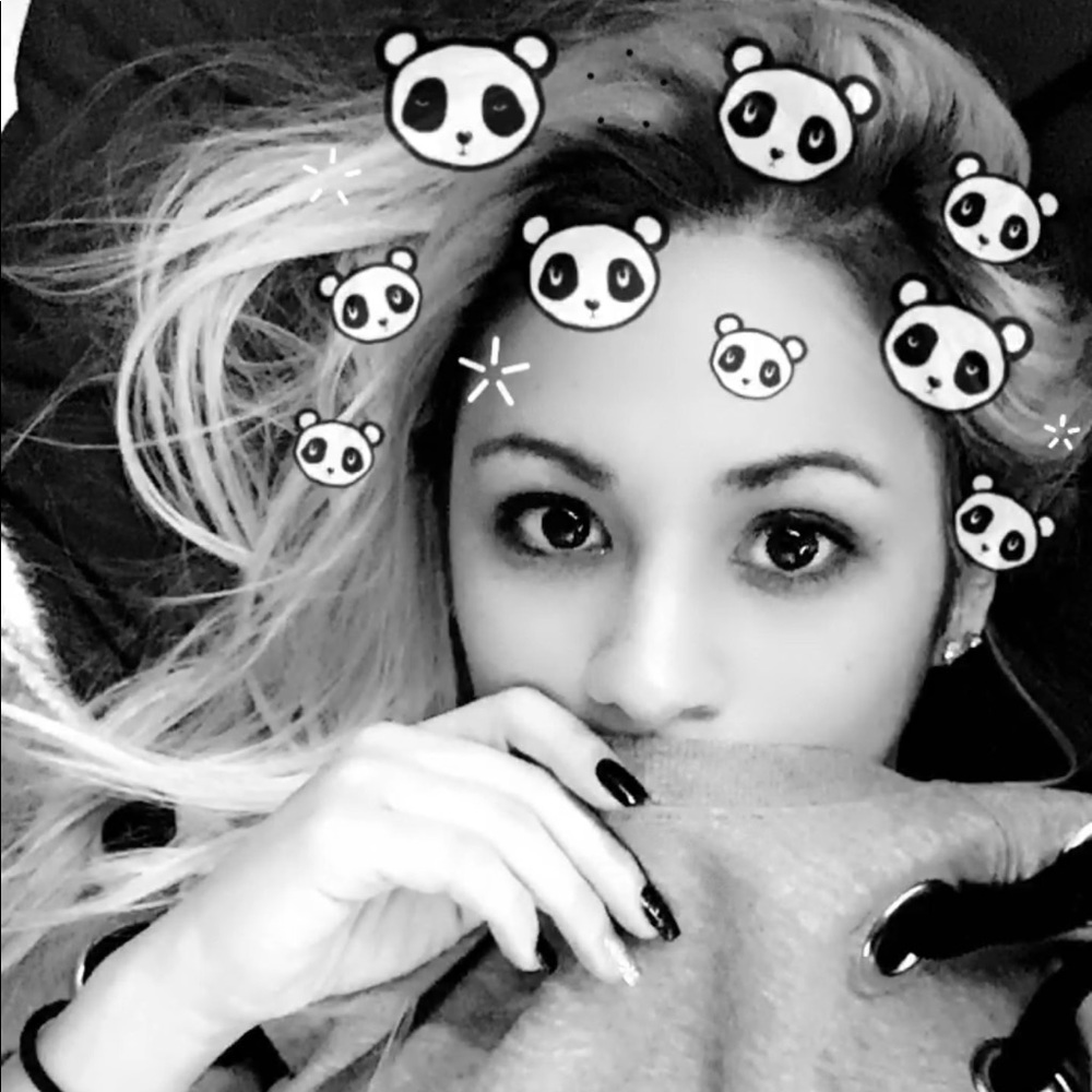 Meet your Posher, Gabbie